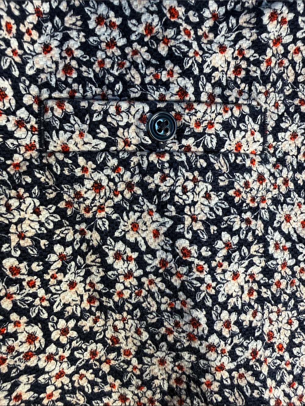 Banana Republic Floral Mini Skirt Button Pockets Navy White Preppy Woman Size 8 - Picture 5 of 9